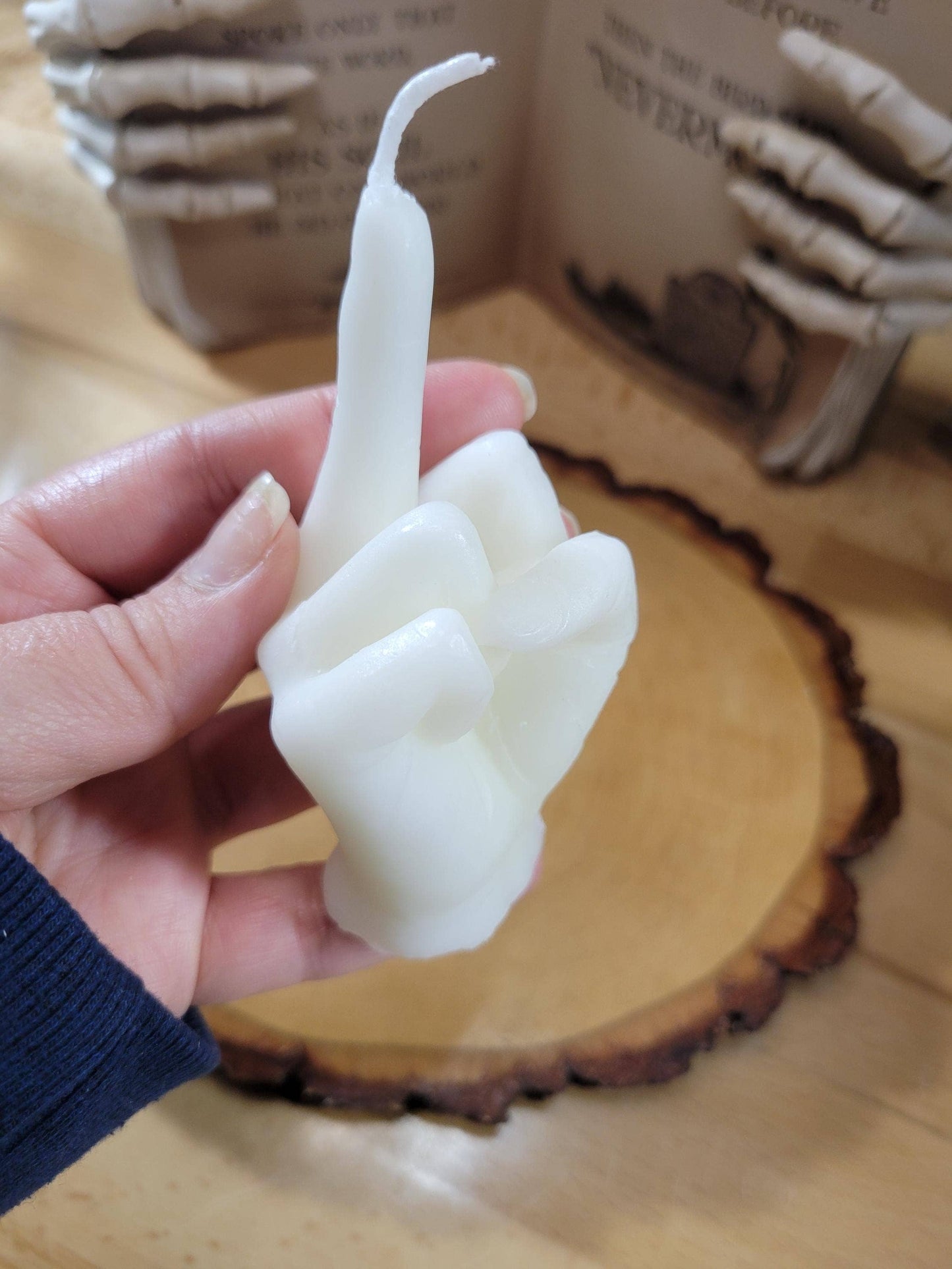 Middle Finger Candle - Unique Finger Shaped Candle for Gag Gift, Funny Home Decor, Novelty Party Candle, Bold Statement Candle: Black
