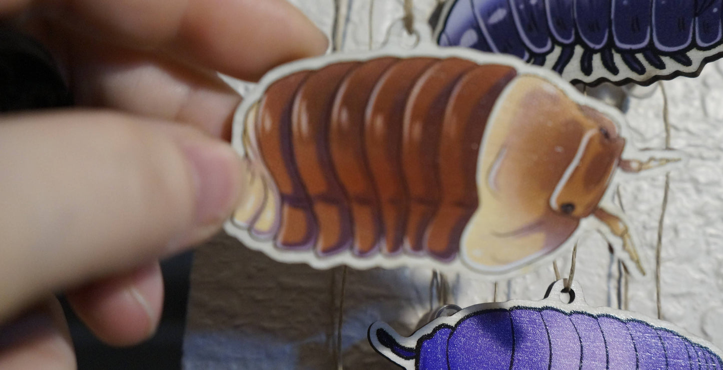 Fauna printed wooden ornaments