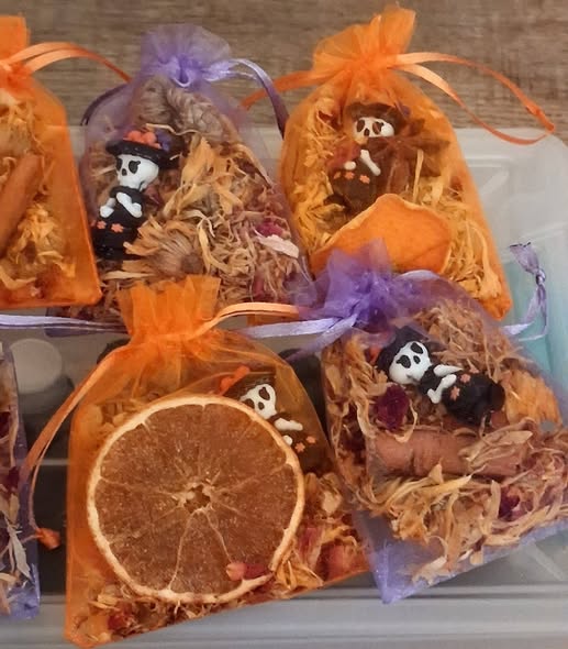 Autumn Potpourri Sachets