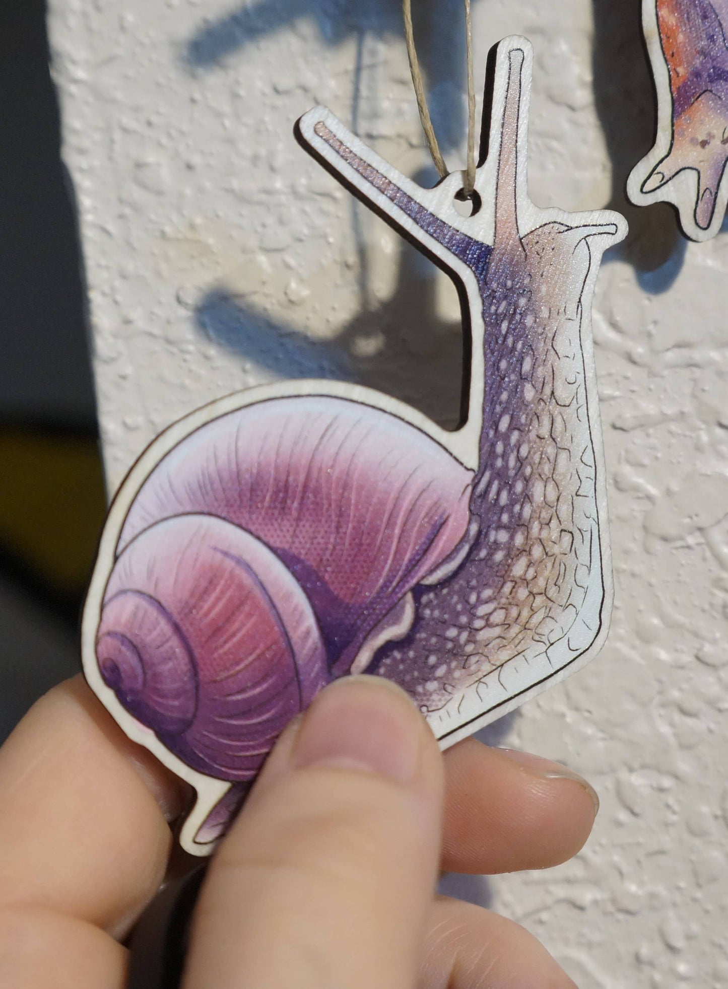 Fauna printed wooden ornaments