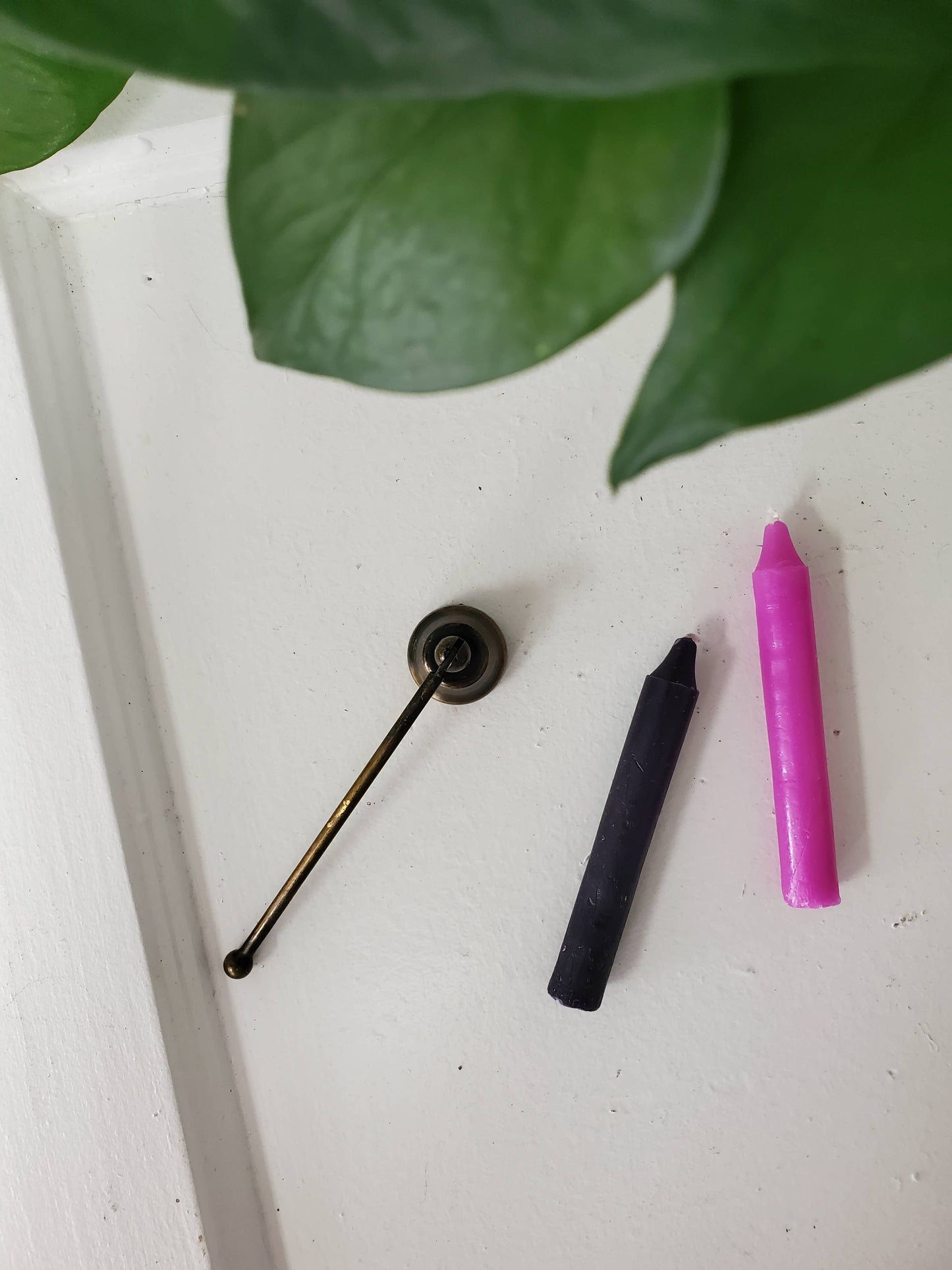 Antique style candle snuffer